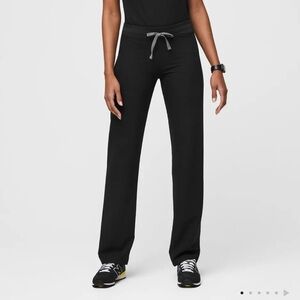 Figs women’s Livingston scrub pant size xs
